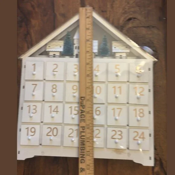Wooden Light-Up House Advent Calendar With 24 Numbered Drawers & Festive LED Lig - Picture 3 of 7